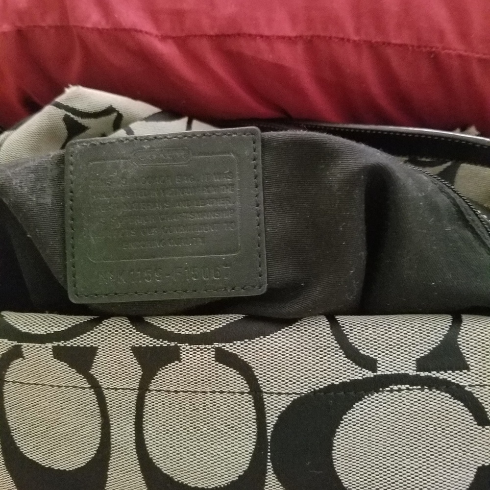 Purse - Picture 3 of 4